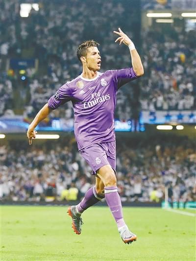 守方面表现 守方面表现